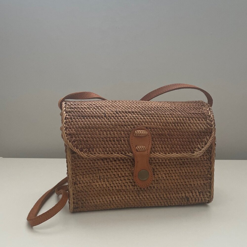 Amerii Women's Handbag Brown Rattan Woven Handmade Leather Strap Crossbody Bag